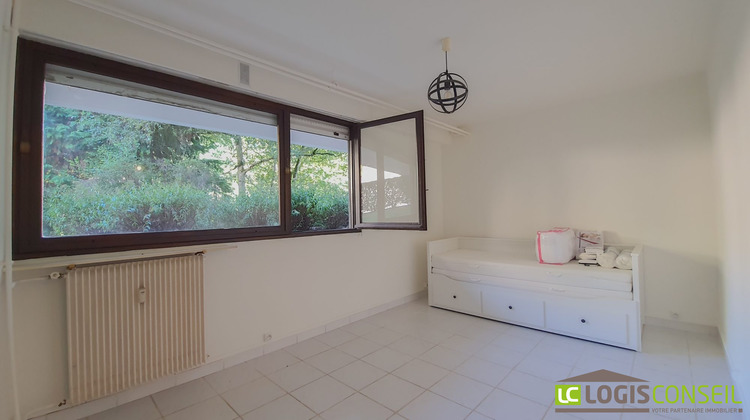 Ma-Cabane - Location Appartement Châtenay-Malabry, 26 m²