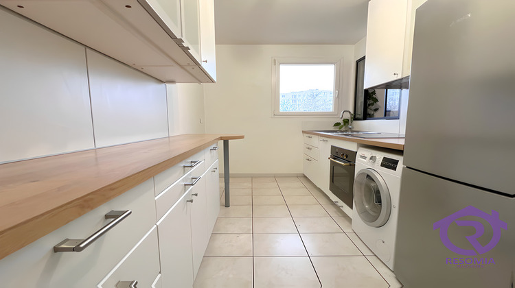 Ma-Cabane - Location Appartement CHATILLON, 65 m²