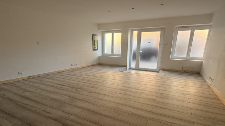 Ma-Cabane - Location Appartement CHATONNAY, 61 m²