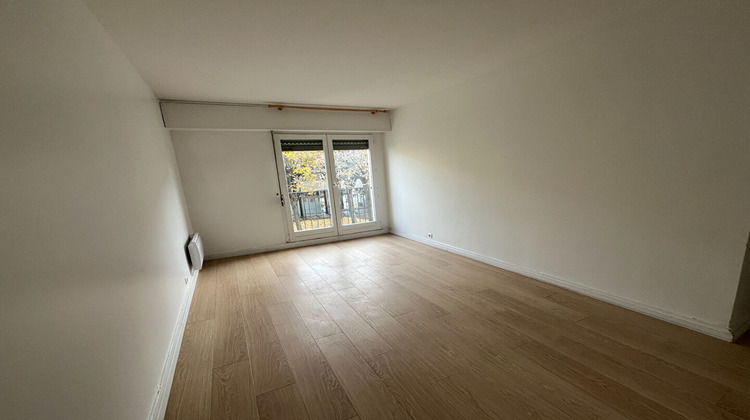 Ma-Cabane - Location Appartement CHATOU, 69 m²