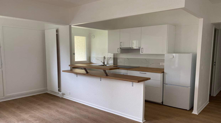 Ma-Cabane - Location Appartement CHATOU, 60 m²