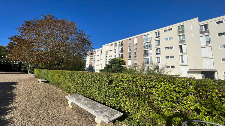 Ma-Cabane - Location Appartement CHATOU, 59 m²