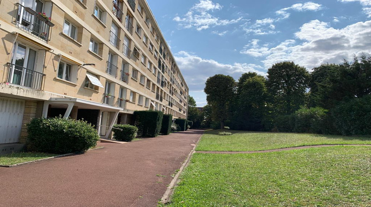 Ma-Cabane - Location Appartement CHATOU, 63 m²
