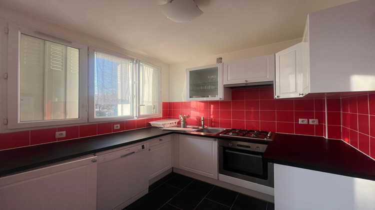 Ma-Cabane - Location Appartement CHATOU, 63 m²