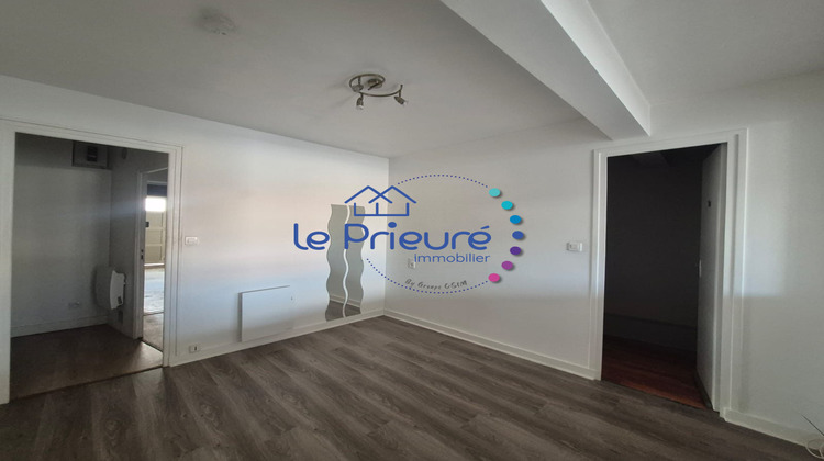 Ma-Cabane - Location Appartement Chauffailles, 42 m²
