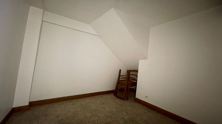 Ma-Cabane - Location Appartement CHAUMONT-EN-VEXIN, 32 m²