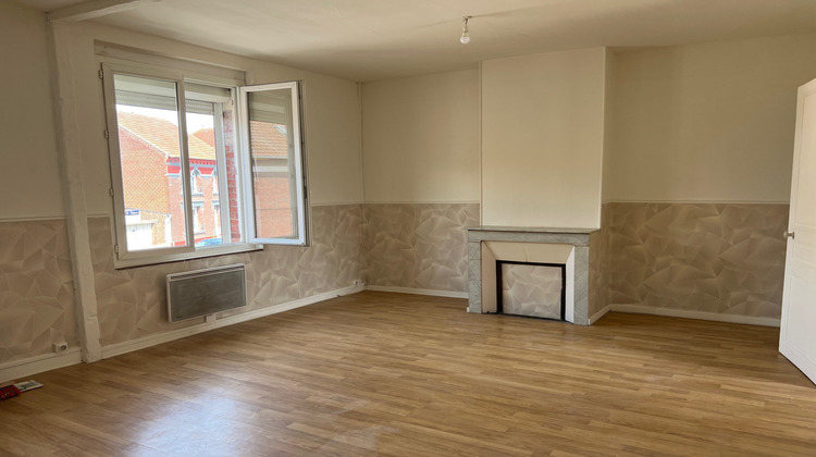 Ma-Cabane - Location Appartement Chauny, 66 m²