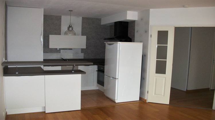 Ma-Cabane - Location Appartement Chauny, 55 m²