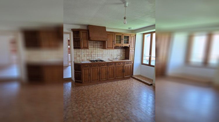 Ma-Cabane - Location Appartement CHAUX-DES-CROTENAY, 71 m²