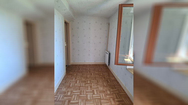 Ma-Cabane - Location Appartement CHAUX-DES-CROTENAY, 71 m²