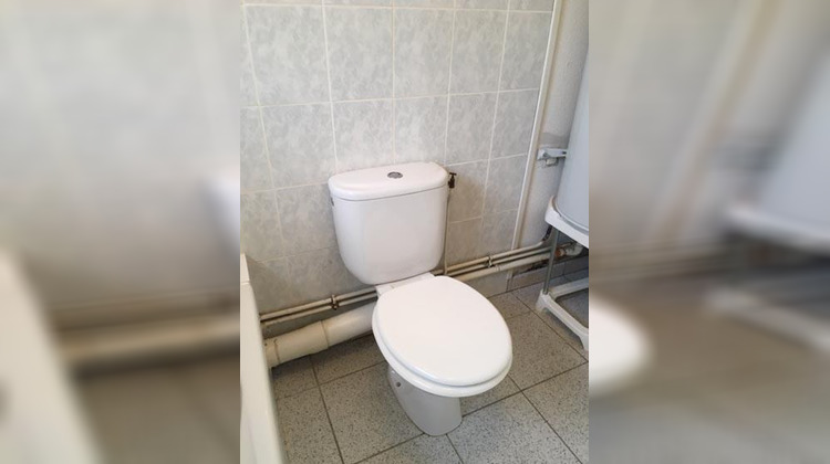 Ma-Cabane - Location Appartement CHAVANOZ, 61 m²