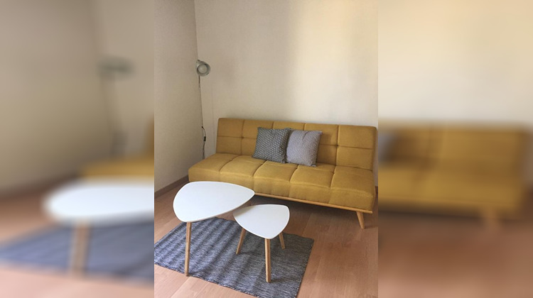 Ma-Cabane - Location Appartement CHEFFES, 40 m²