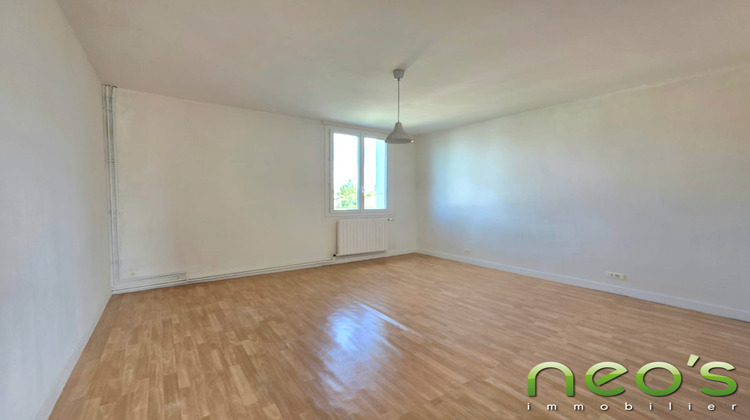 Ma-Cabane - Location Appartement Chemillé-en-Anjou, 75 m²