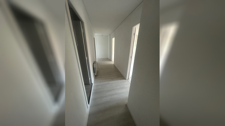 Ma-Cabane - Location Appartement CHENEVIERES, 96 m²