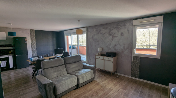 Ma-Cabane - Location Appartement Chenôve, 53 m²