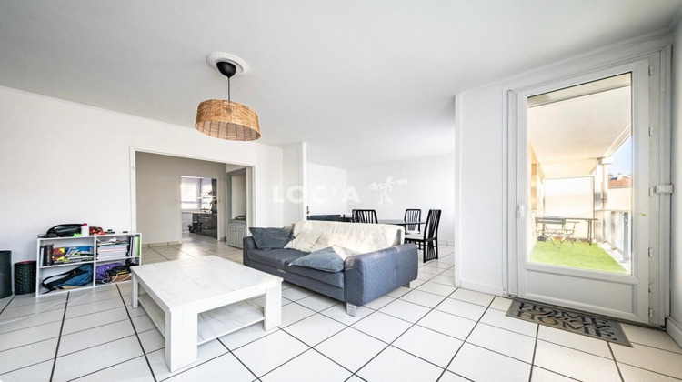 Ma-Cabane - Location Appartement Chenôve, 72 m²