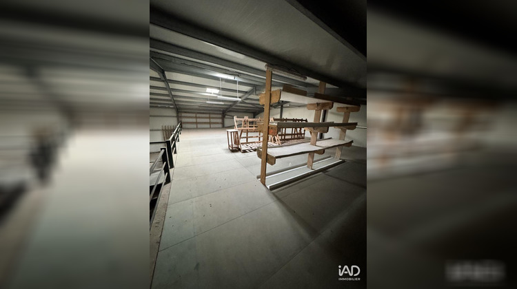 Ma-Cabane - Location Appartement Chepniers, 600 m²