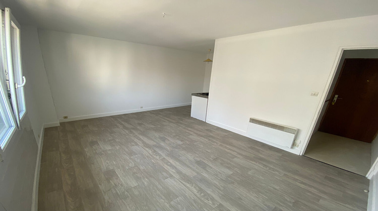 Ma-Cabane - Location Appartement CHERBOURG-OCTEVILLE, 21 m²