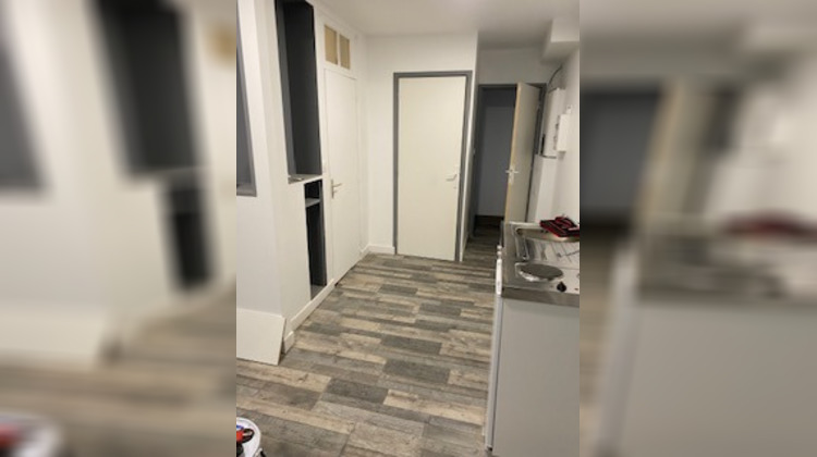 Ma-Cabane - Location Appartement CHERBOURG-OCTEVILLE, 21 m²