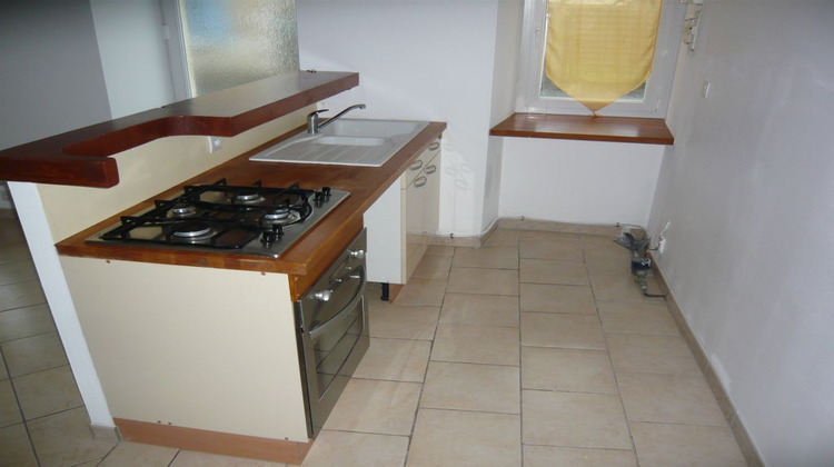 Ma-Cabane - Location Appartement CHERRE, 73 m²