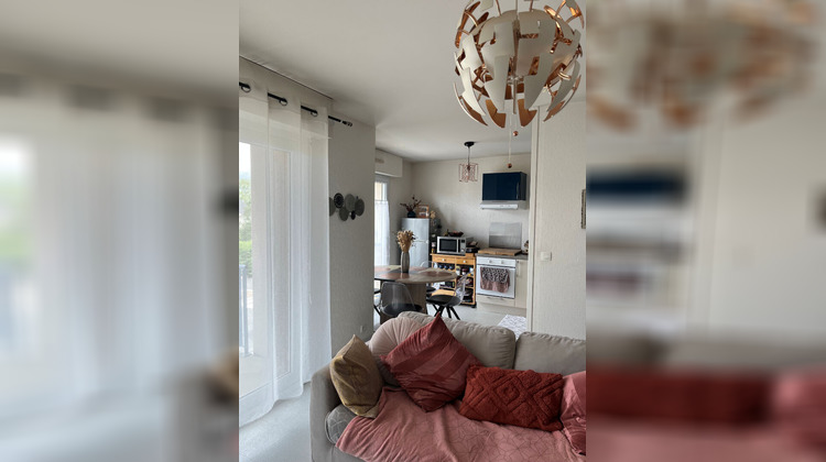 Ma-Cabane - Location Appartement CHEVAIGNE, 44 m²