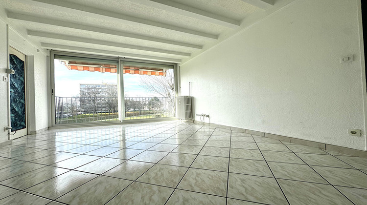 Ma-Cabane - Location Appartement CHEVIGNY-SAINT-SAUVEUR, 74 m²