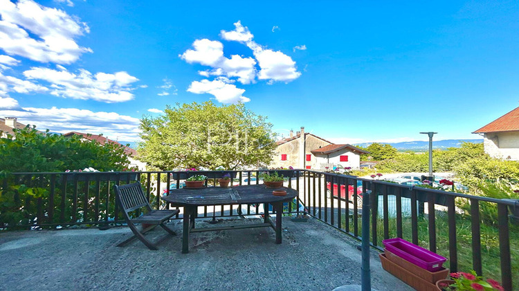 Ma-Cabane - Location Appartement CHEVRIER, 87 m²