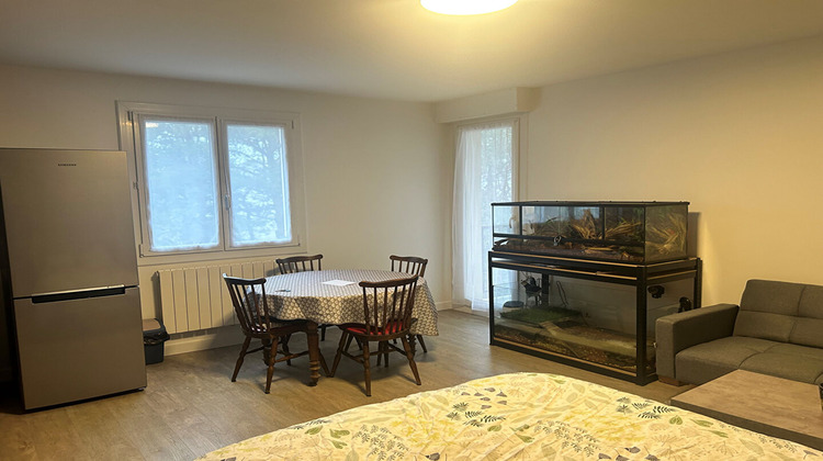Ma-Cabane - Location Appartement CHEVRY, 33 m²