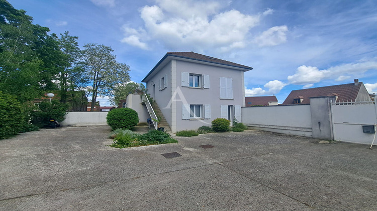 Ma-Cabane - Location Appartement CHEVRY-COSSIGNY, 39 m²