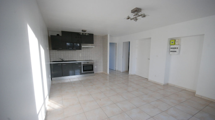 Ma-Cabane - Location Appartement CHEVRY-COSSIGNY, 34 m²