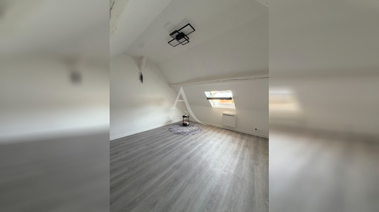 Ma-Cabane - Location Appartement CHEVRY-COSSIGNY, 59 m²