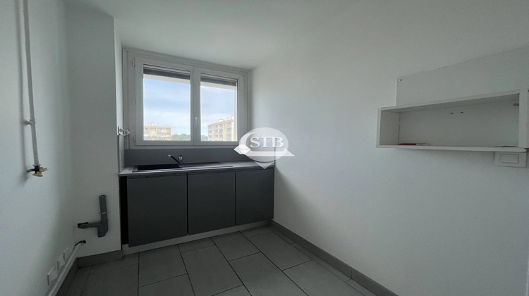 Ma-Cabane - Location Appartement Chilly-Mazarin, 31 m²