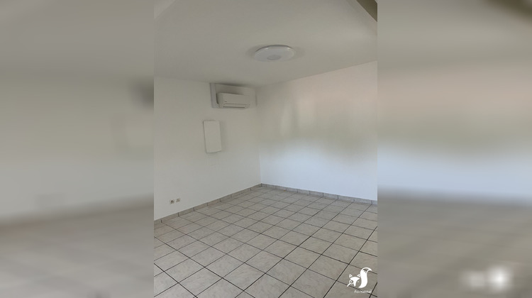 Ma-Cabane - Location Appartement Chiry-Ourscamp, 57 m²