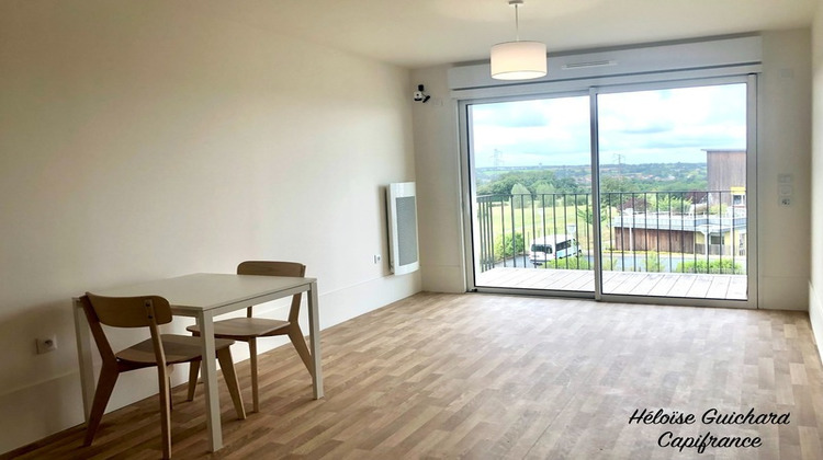 Ma-Cabane - Location Appartement CHOLET, 42 m²