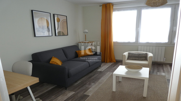 Ma-Cabane - Location Appartement CHOLET, 30 m²