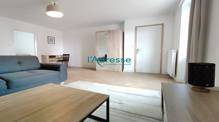 Ma-Cabane - Location Appartement CHOLET, 38 m²