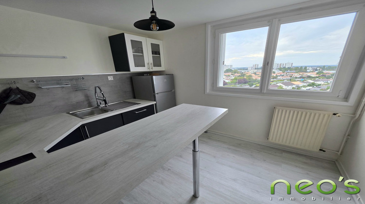 Ma-Cabane - Location Appartement Cholet, 64 m²