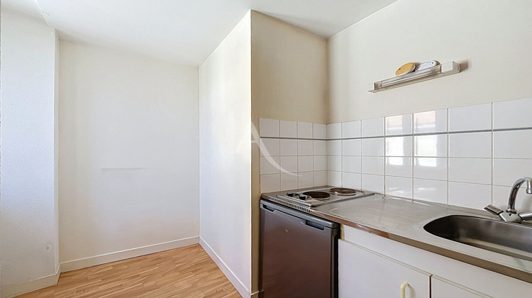 Ma-Cabane - Location Appartement CHOLET, 35 m²