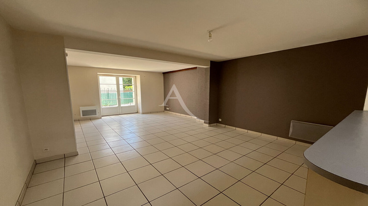 Ma-Cabane - Location Appartement CHOUZY-SUR-CISSE, 55 m²