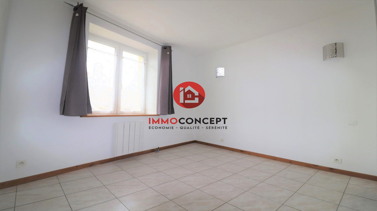 Ma-Cabane - Location Appartement Chusclan, 60 m²