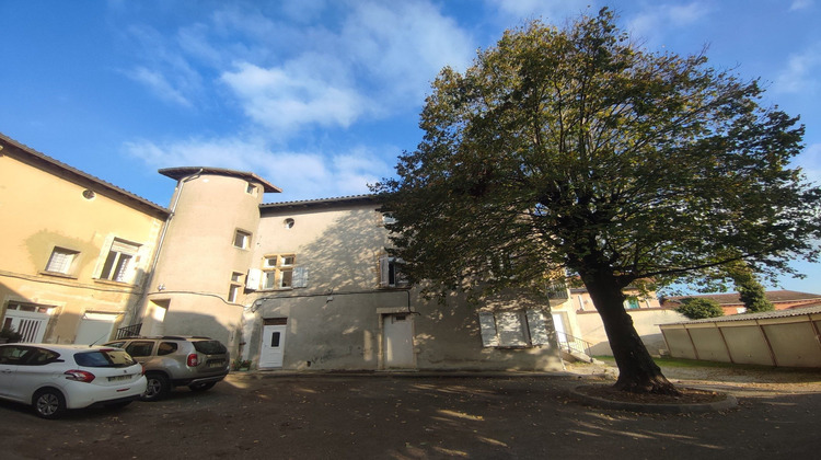 Ma-Cabane - Location Appartement Chuzelles, 127 m²
