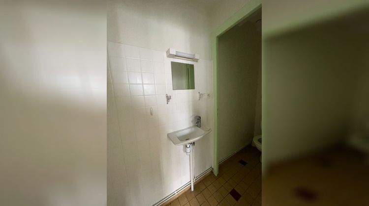 Ma-Cabane - Location Appartement CINQ-MARS-LA-PILE, 32 m²