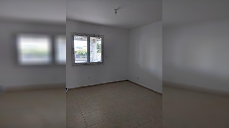 Ma-Cabane - Location Appartement CLAIRA, 58 m²