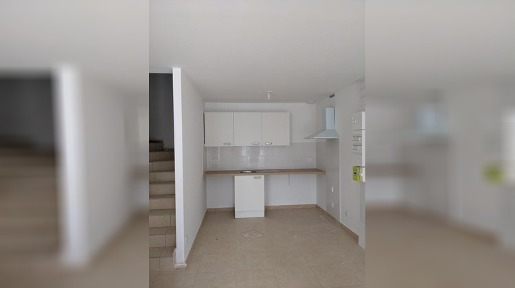 Ma-Cabane - Location Appartement CLAIRA, 58 m²