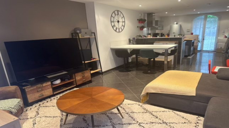 Ma-Cabane - Location Appartement Claix, 120 m²