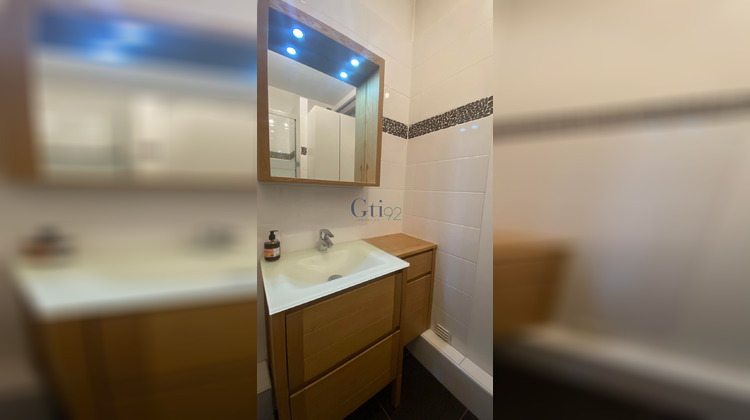 Ma-Cabane - Location Appartement Clamart, 57 m²