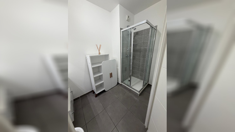 Ma-Cabane - Location Appartement Clamart, 46 m²