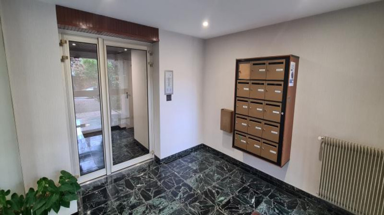 Ma-Cabane - Location Appartement CLAMART, 16 m²