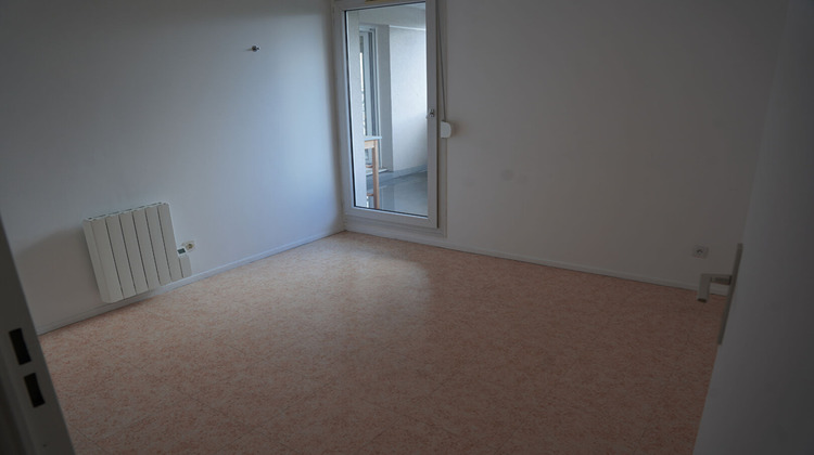 Ma-Cabane - Location Appartement CLAMART, 69 m²
