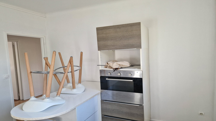 Ma-Cabane - Location Appartement Clamart, 72 m²